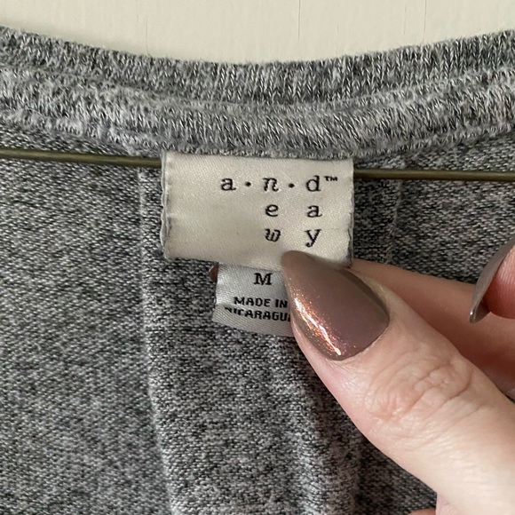 A New Day Heather Grey Lightweight Long Sleeve Sweater Size M - Picture 3 of 3